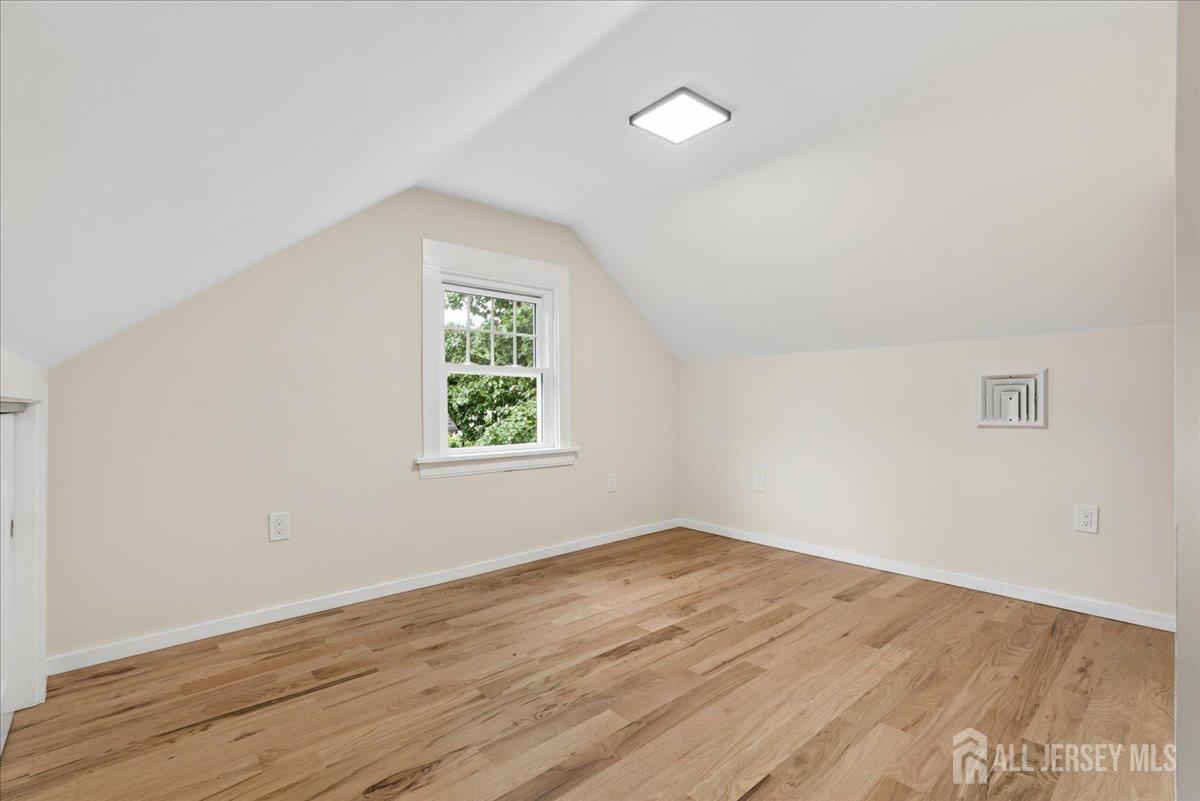 91 Lawrence Avenue Highland Park NJ 08904