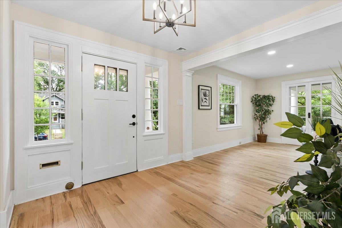 91 Lawrence Avenue Highland Park NJ 08904