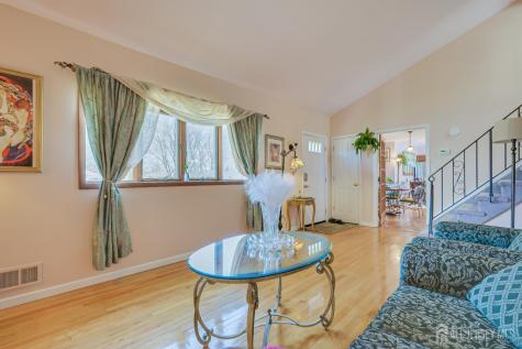 40 Meeker Avenue Edison NJ 08817