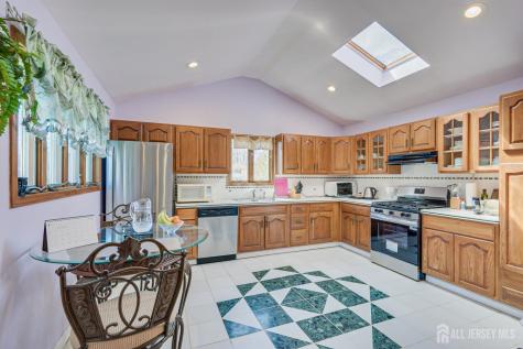 40 Meeker Avenue Edison NJ 08817