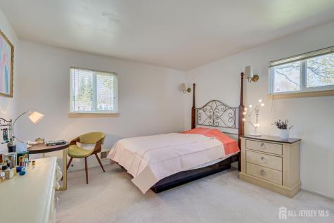 40 Meeker Avenue Edison NJ 08817