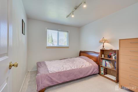 40 Meeker Avenue Edison NJ 08817