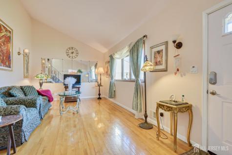 40 Meeker Avenue Edison NJ 08817