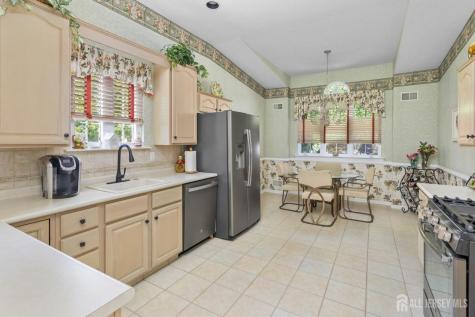 23 Stonewyck Place Monroe NJ 08831