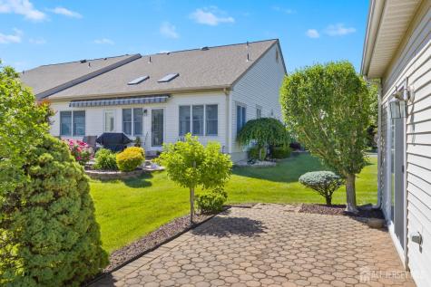23 Stonewyck Place Monroe NJ 08831