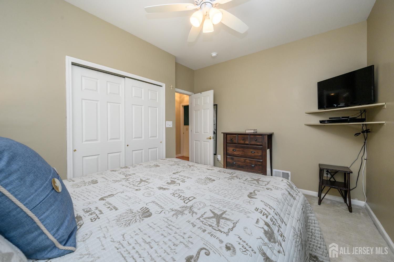 75 Huntington Drive Jackson NJ 08527