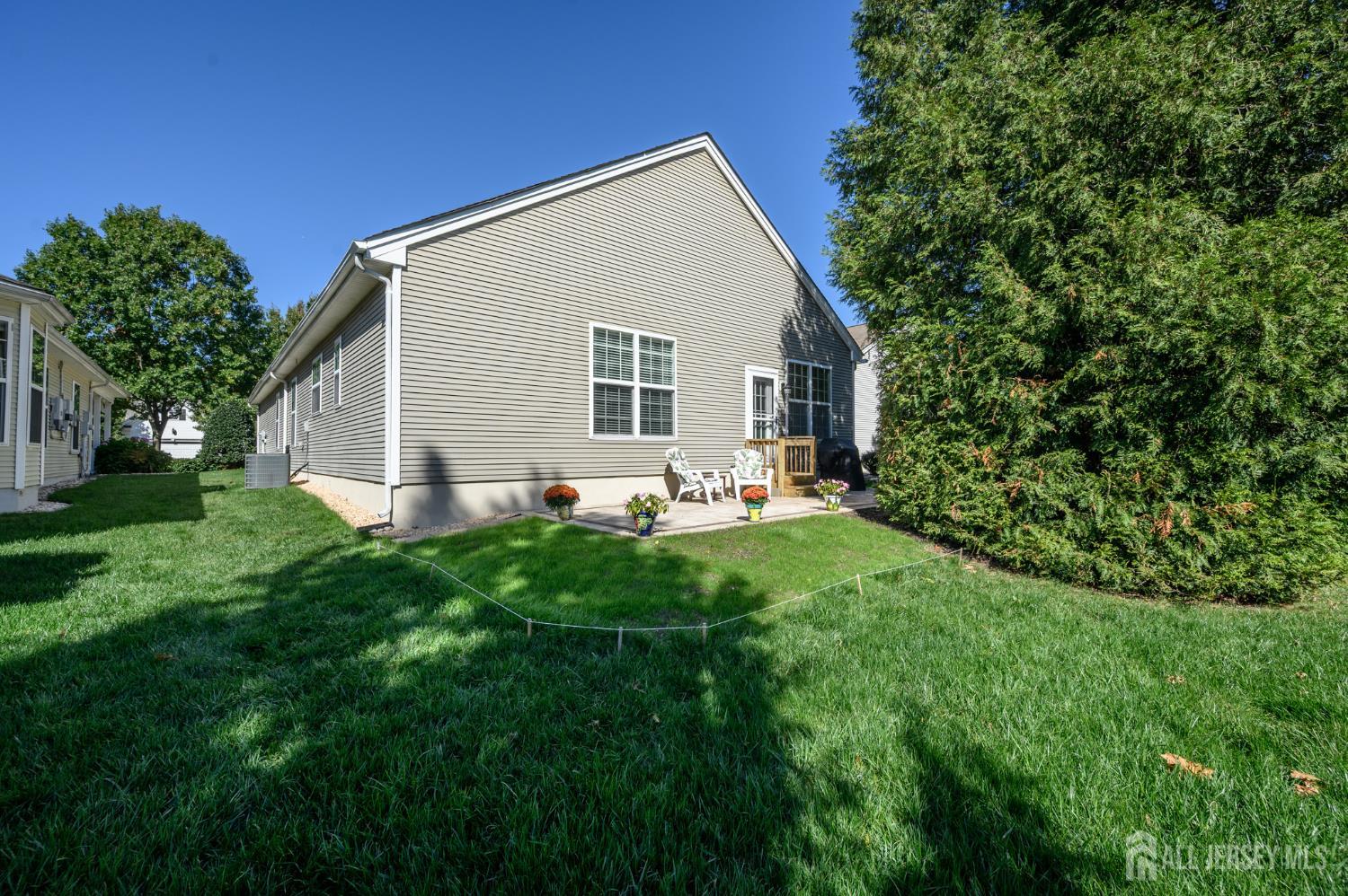 75 Huntington Drive Jackson NJ 08527