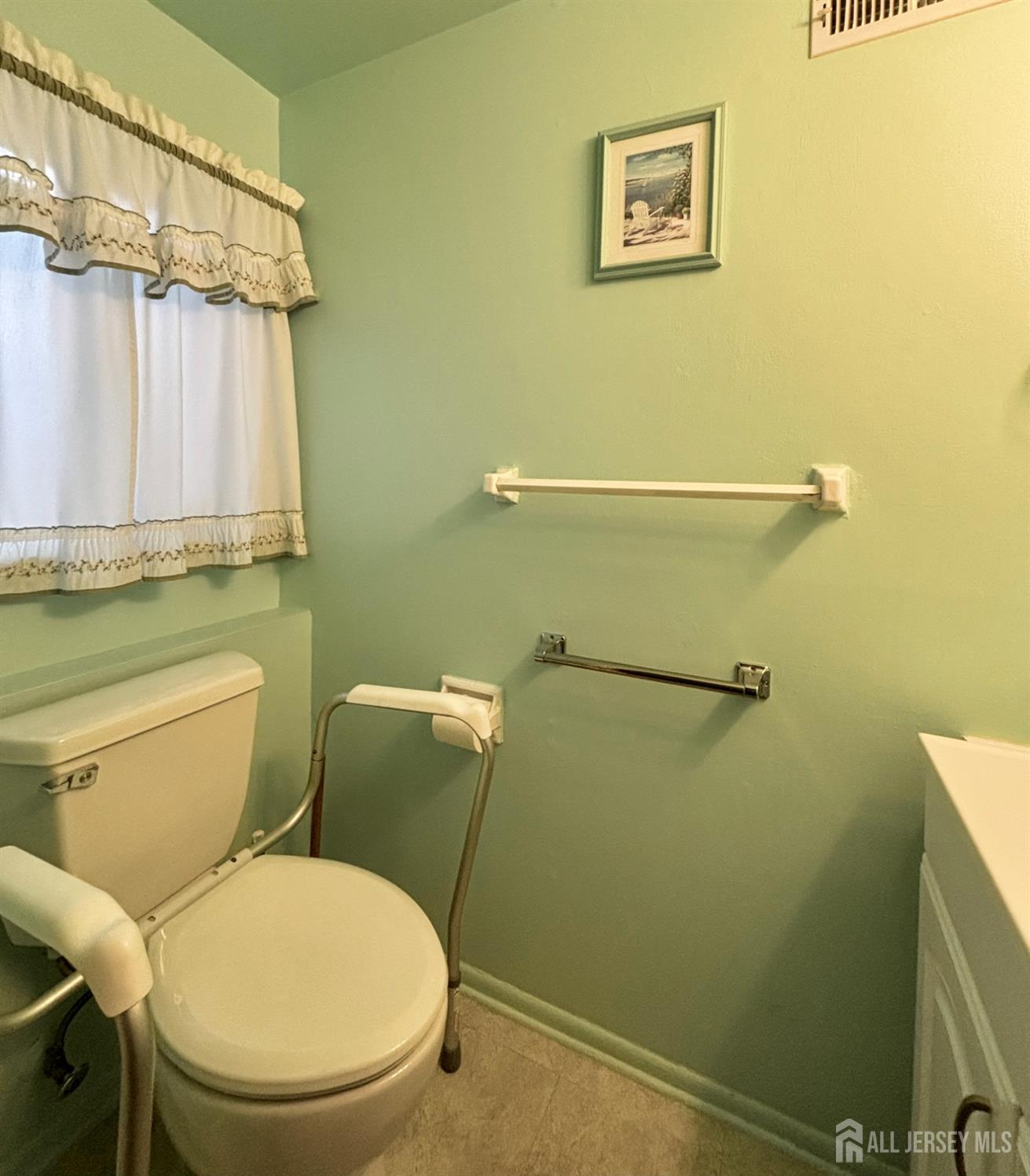 45 Bradford Road East Brunswick NJ 08816