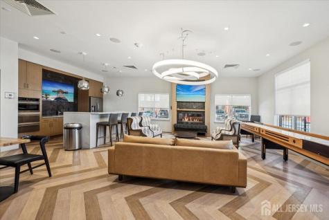 24 Depot Way Dunellen NJ 08812