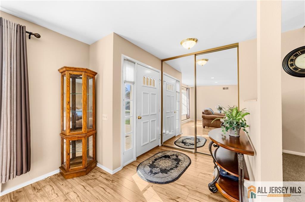 376 Stirling Drive Jamesburg NJ 08831