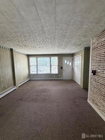 44 Jonn Street Helmetta NJ 08828
