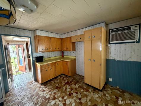 44 Jonn Street Helmetta NJ 08828