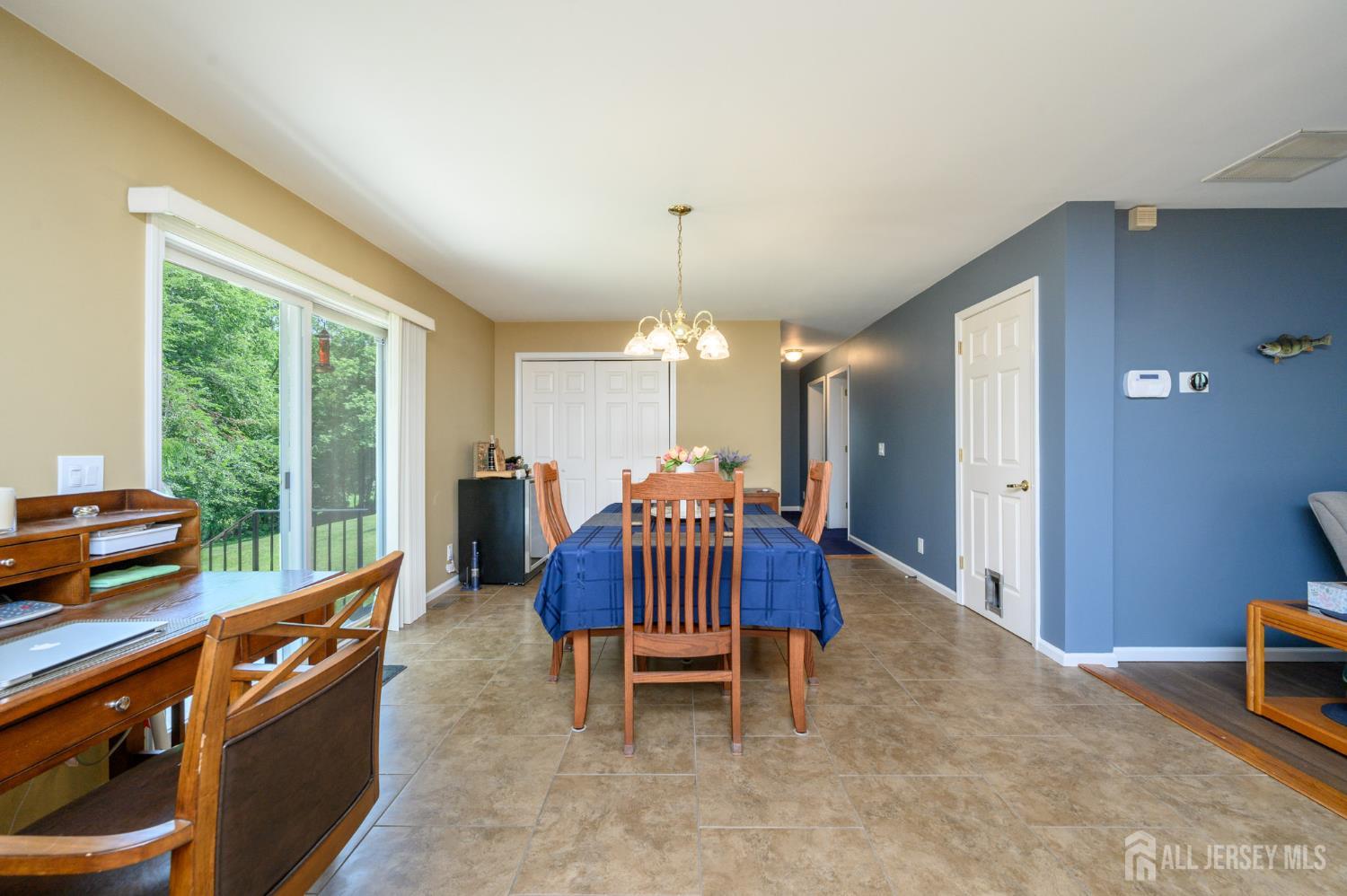 19 Indian Trail Southampton NJ 08088