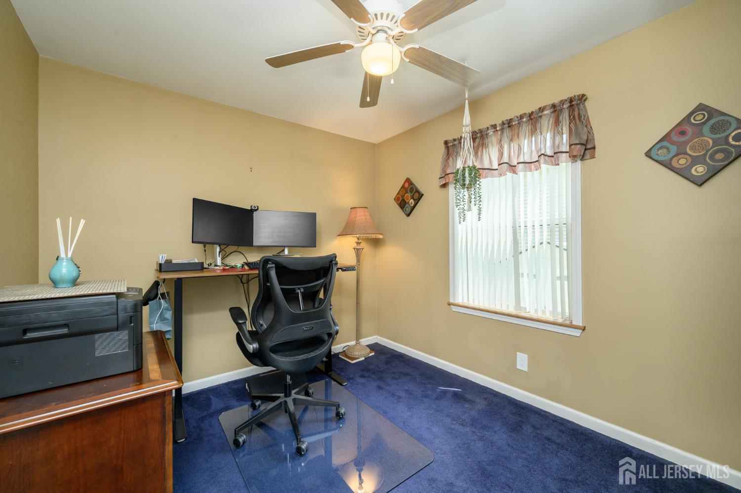 19 Indian Trail Southampton NJ 08088