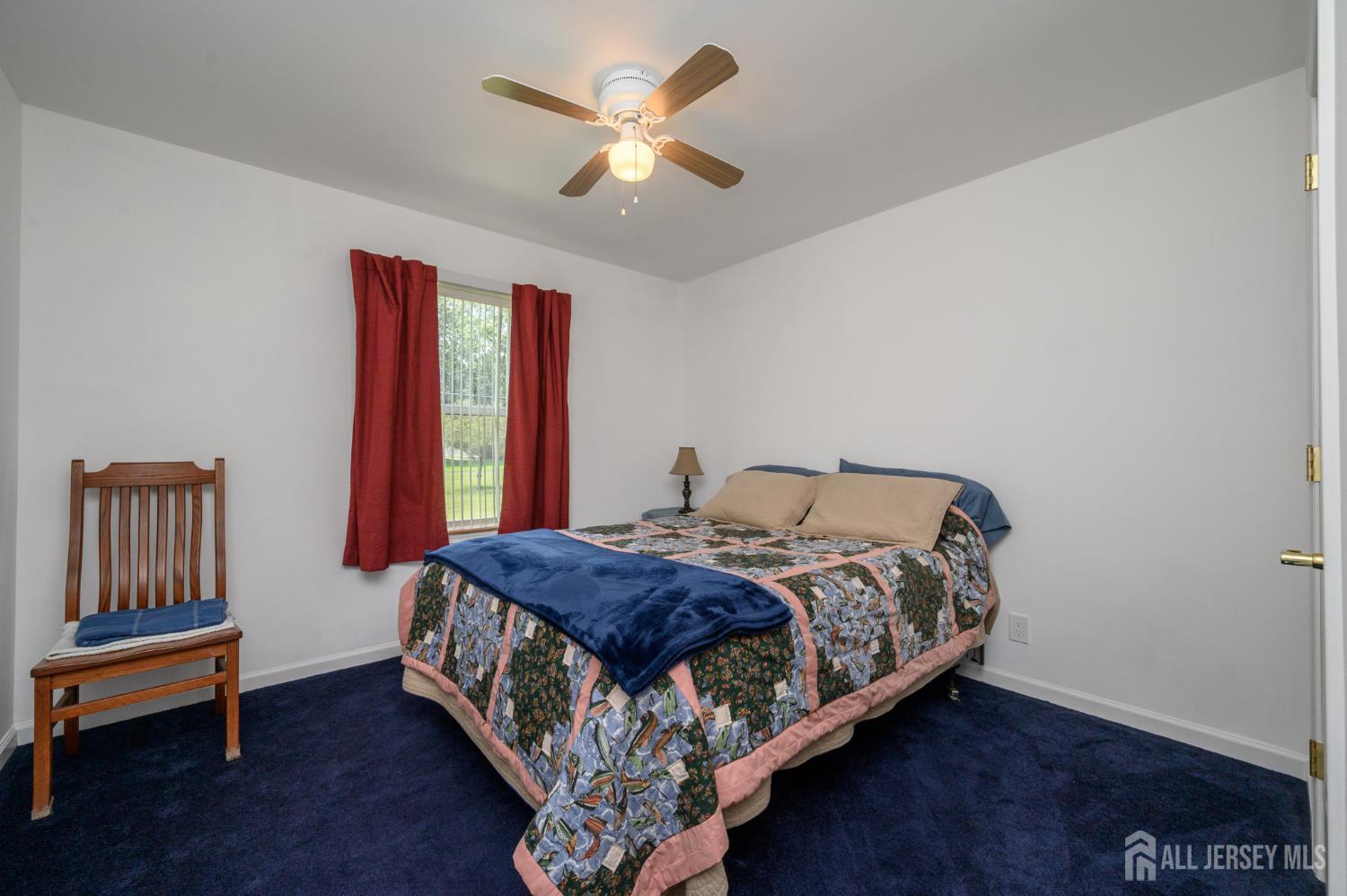 19 Indian Trail Southampton NJ 08088