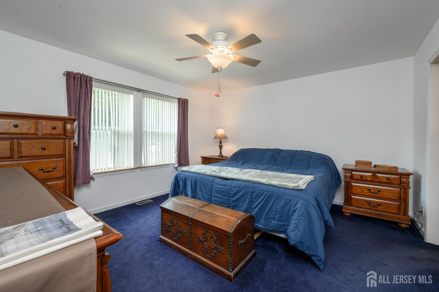 19 Indian Trail Southampton NJ 08088