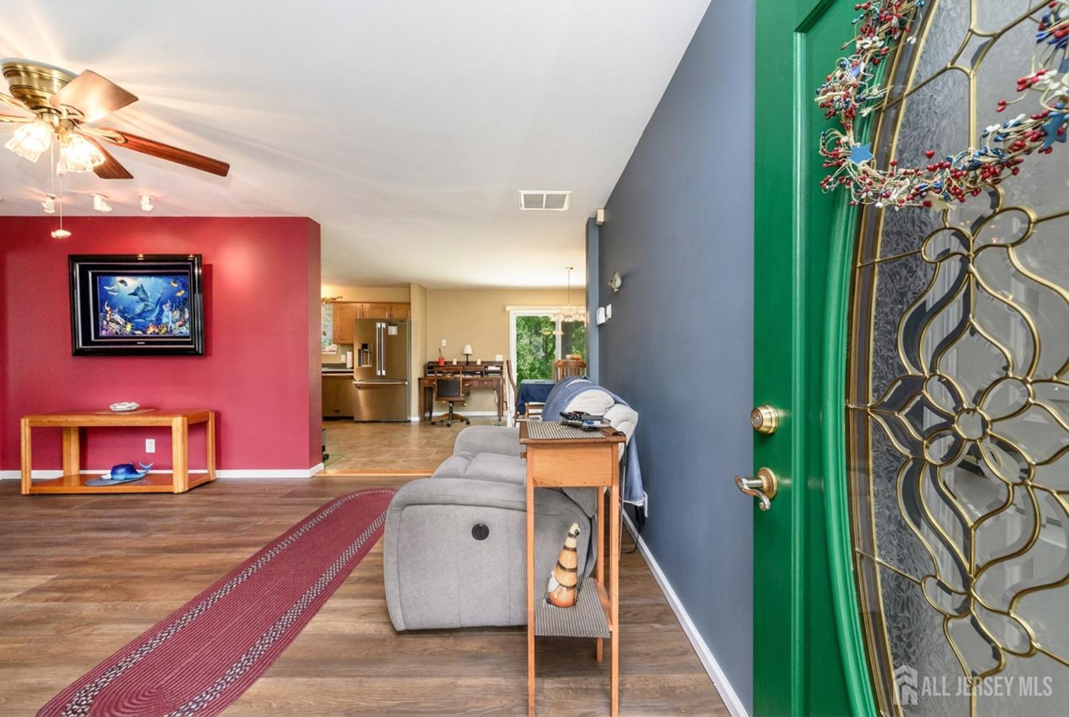 19 Indian Trail Southampton NJ 08088