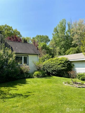 181 Disbrow Hill Road Monroe NJ 08831
