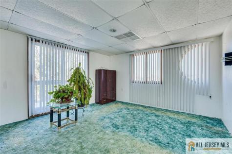 12 E William Street Fords NJ 08863