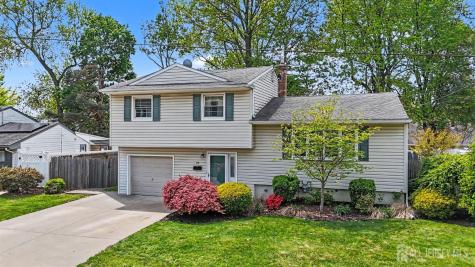 24 Moryan Road Edison NJ 08817