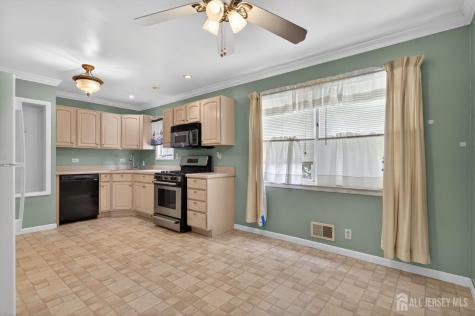 24 Moryan Road Edison NJ 08817