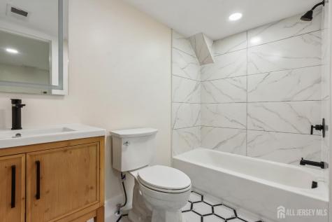 10 Rose Street Edison NJ 08817