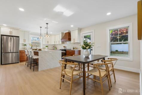 10 Rose Street Edison NJ 08817