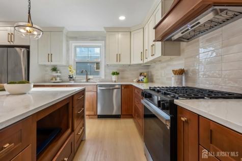 10 Rose Street Edison NJ 08817
