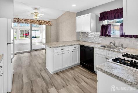 5 Cordoba Court Toms River NJ 08757