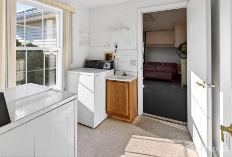 5 Cordoba Court Toms River NJ 08757