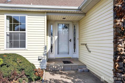 5 Cordoba Court Toms River NJ 08757