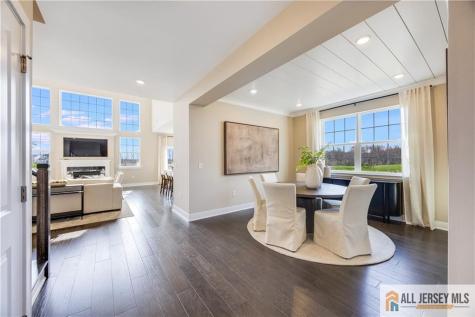 6 Galerie Court Monroe NJ 08831