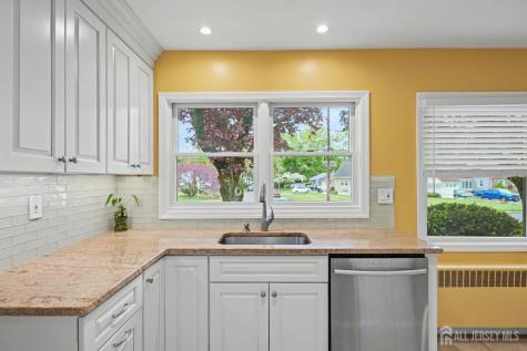 10 Sunset Boulevard East Brunswick NJ 08816