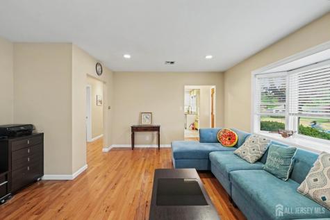 10 Sunset Boulevard East Brunswick NJ 08816