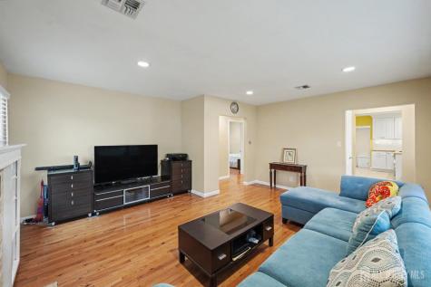 10 Sunset Boulevard East Brunswick NJ 08816