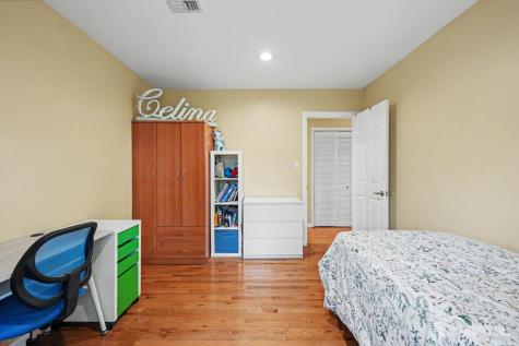 10 Sunset Boulevard East Brunswick NJ 08816