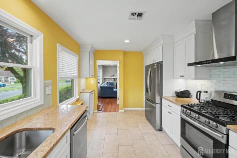 10 Sunset Boulevard East Brunswick NJ 08816
