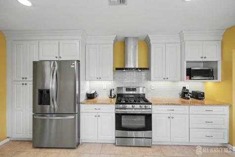 10 Sunset Boulevard East Brunswick NJ 08816