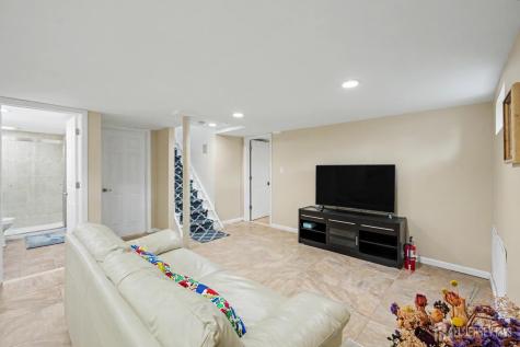 10 Sunset Boulevard East Brunswick NJ 08816