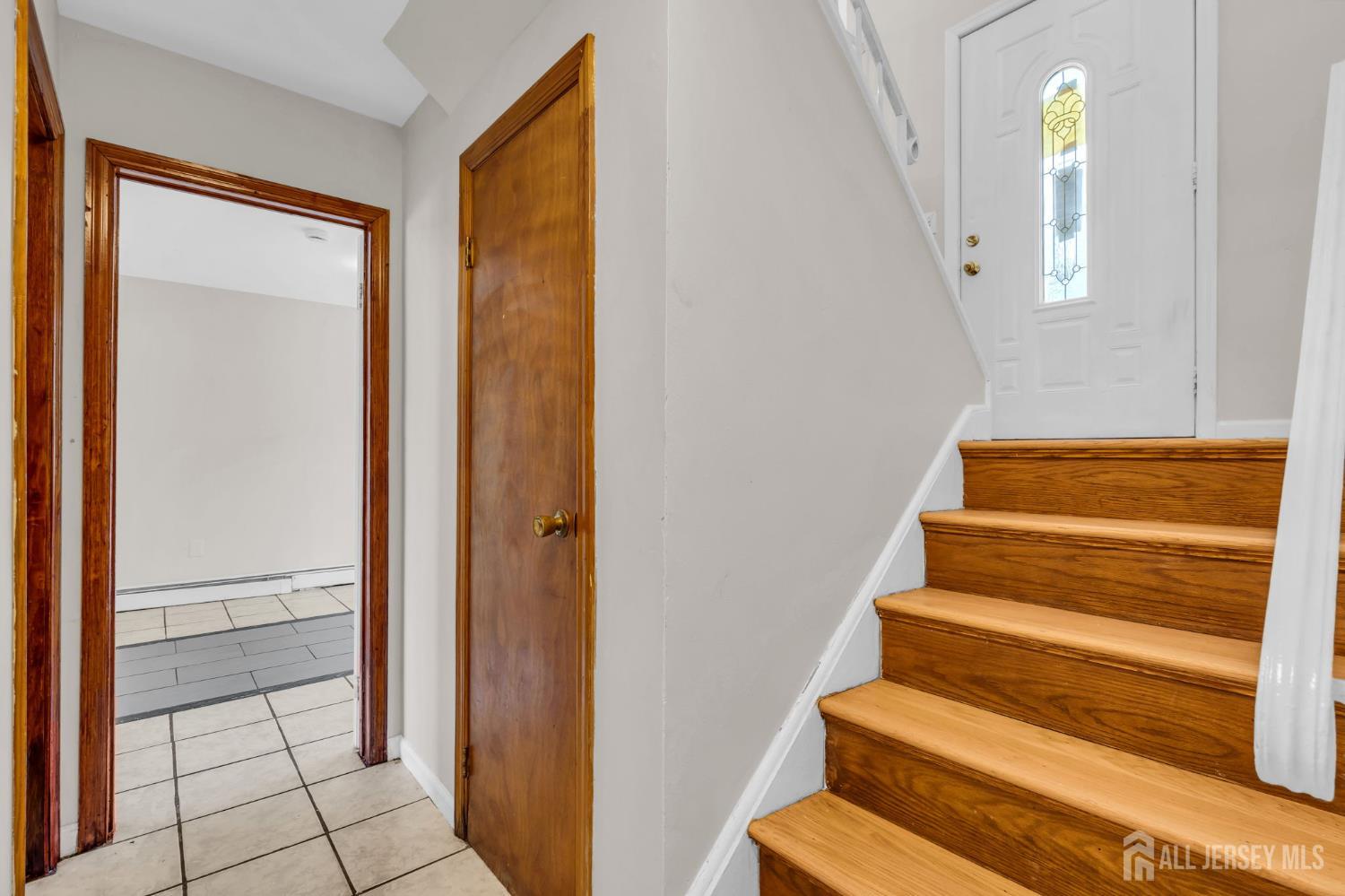 26 Nancy Lane Piscataway NJ 08854