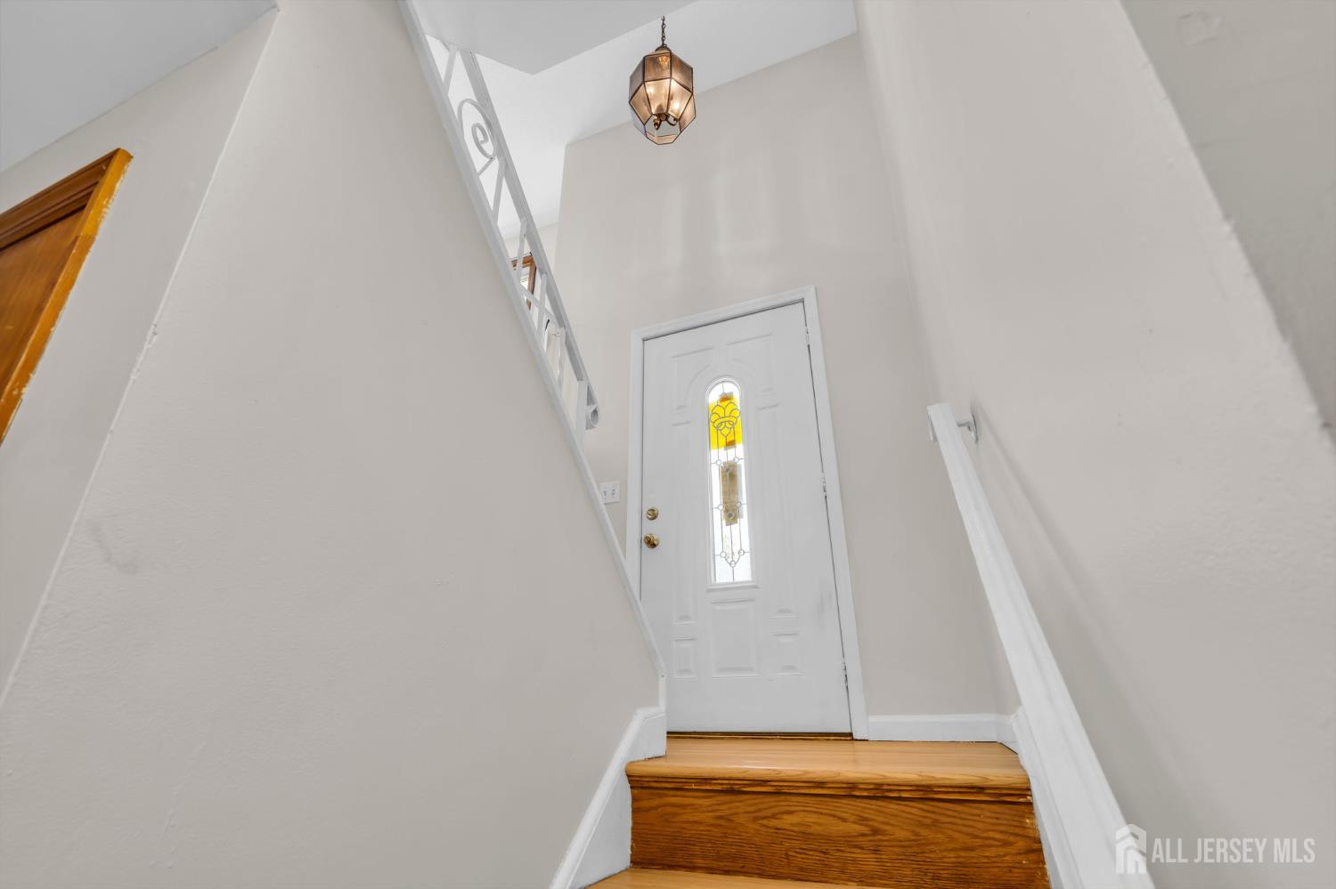 26 Nancy Lane Piscataway NJ 08854