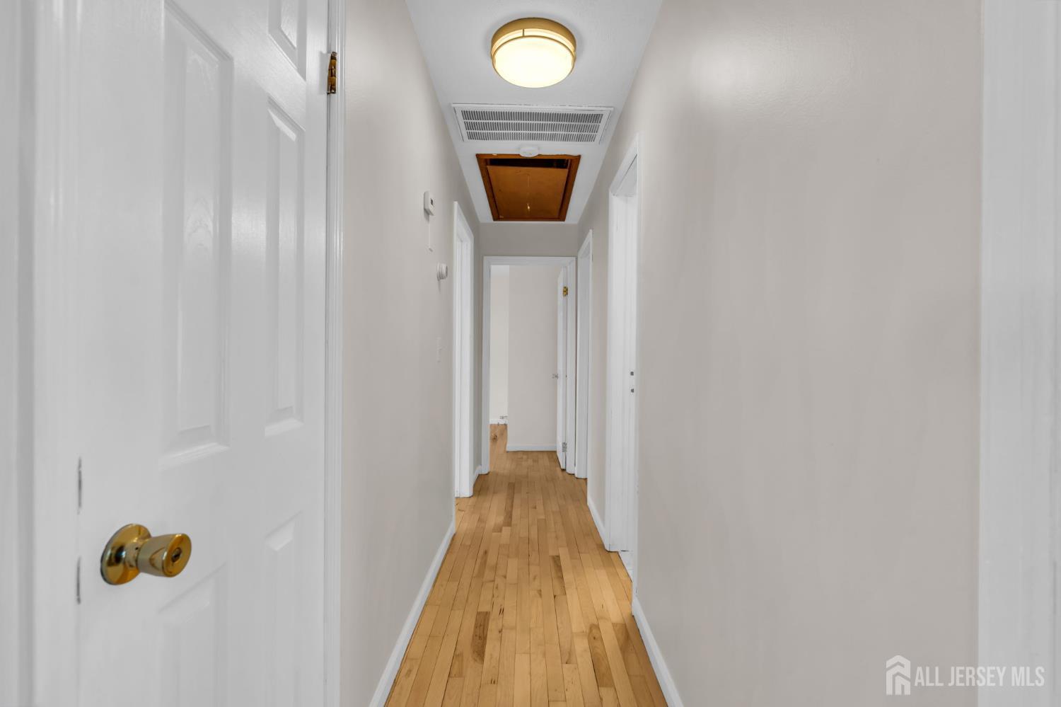 26 Nancy Lane Piscataway NJ 08854