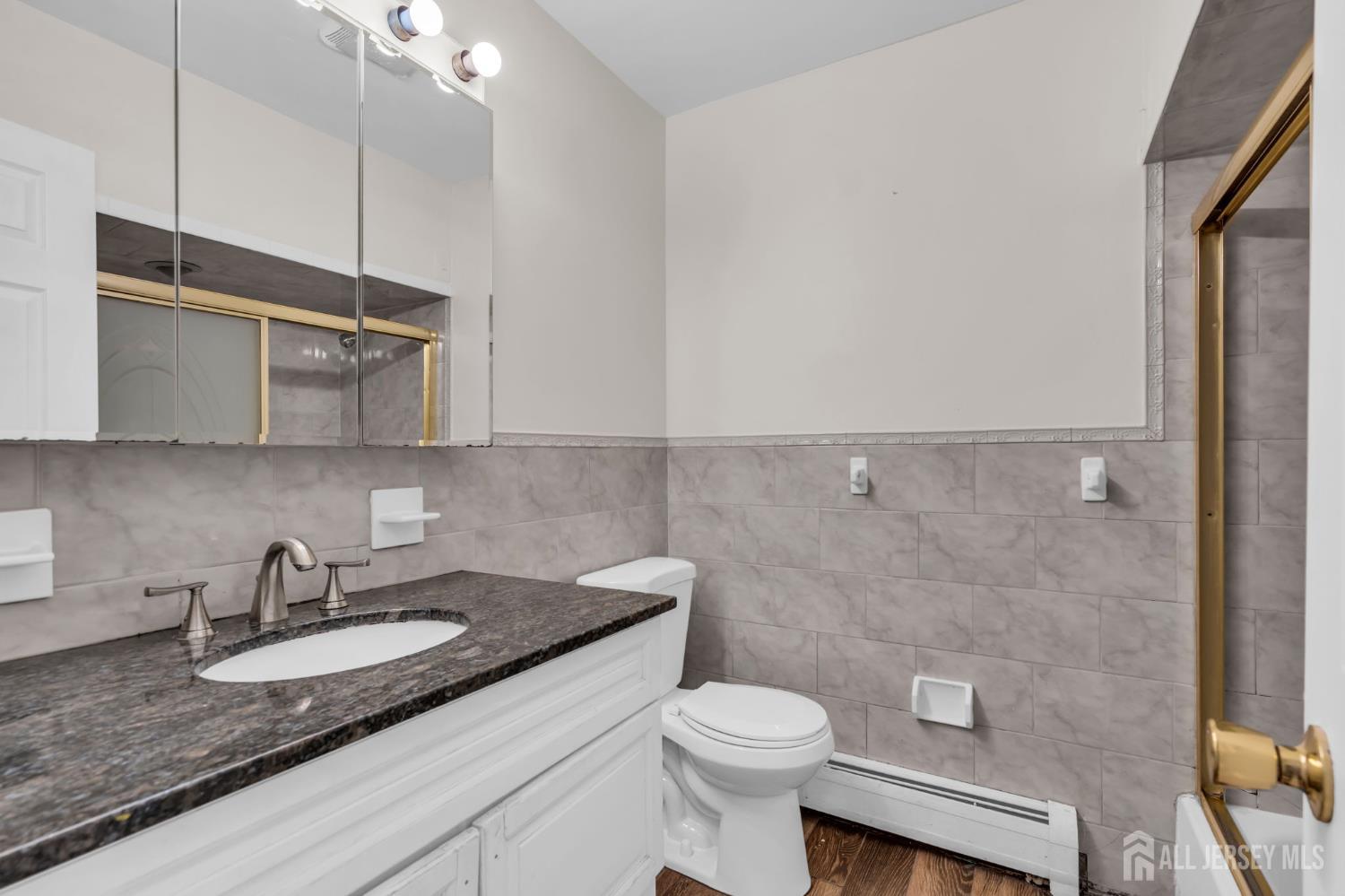 26 Nancy Lane Piscataway NJ 08854