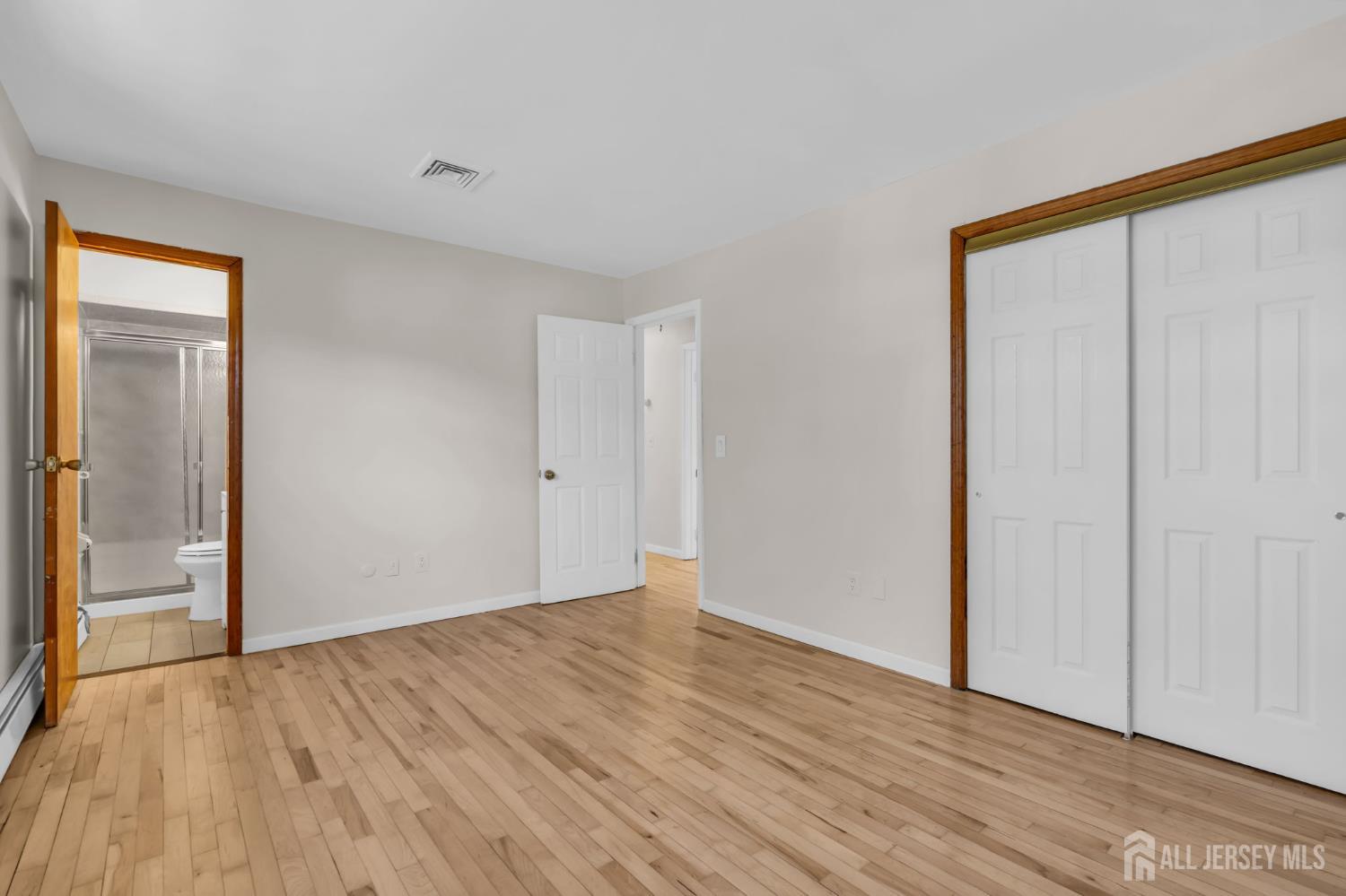 26 Nancy Lane Piscataway NJ 08854