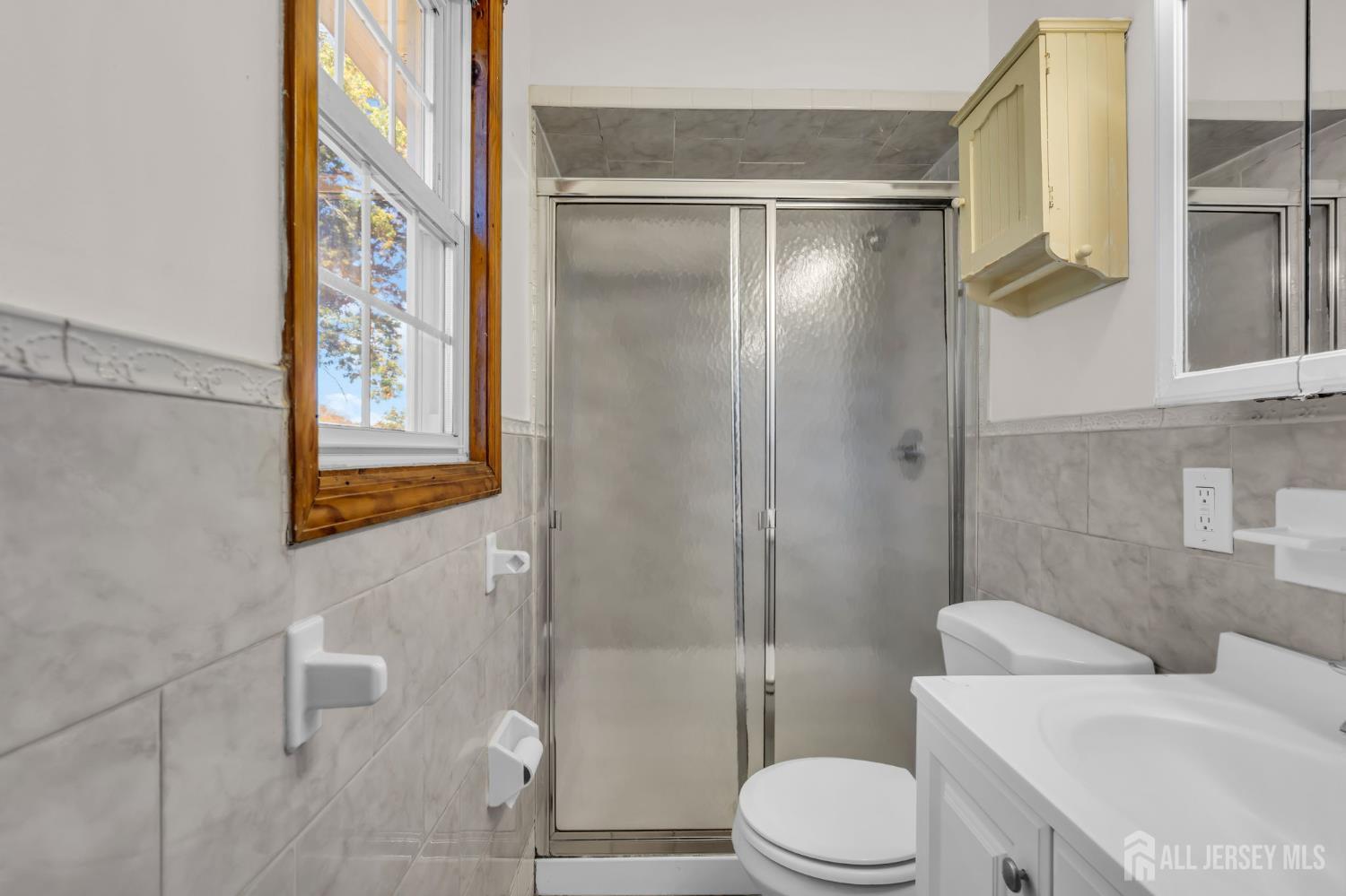 26 Nancy Lane Piscataway NJ 08854