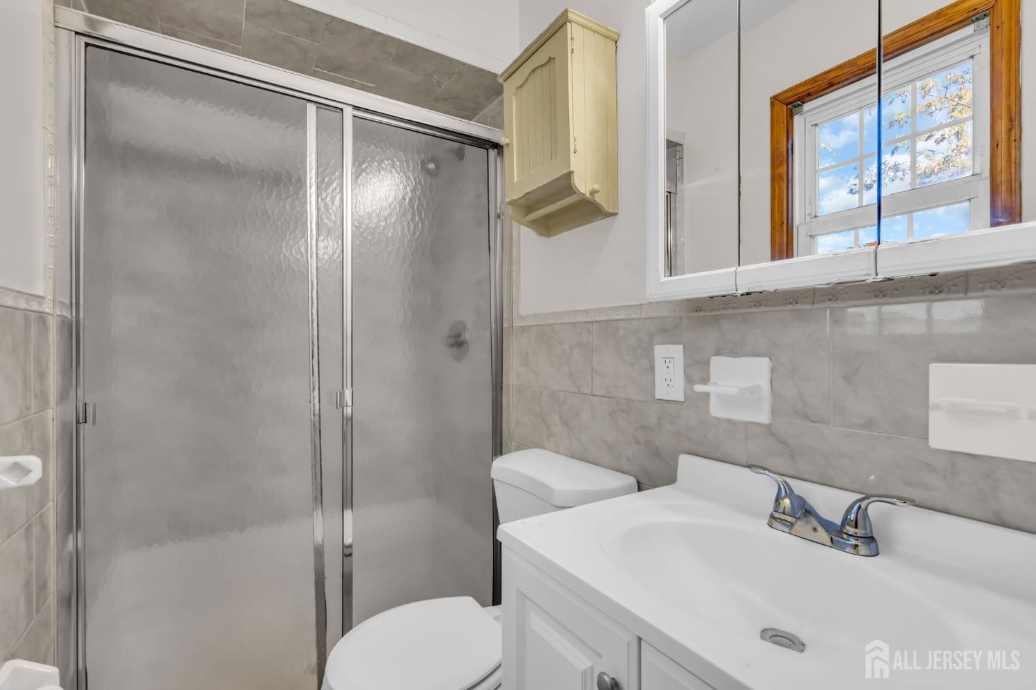 26 Nancy Lane Piscataway NJ 08854