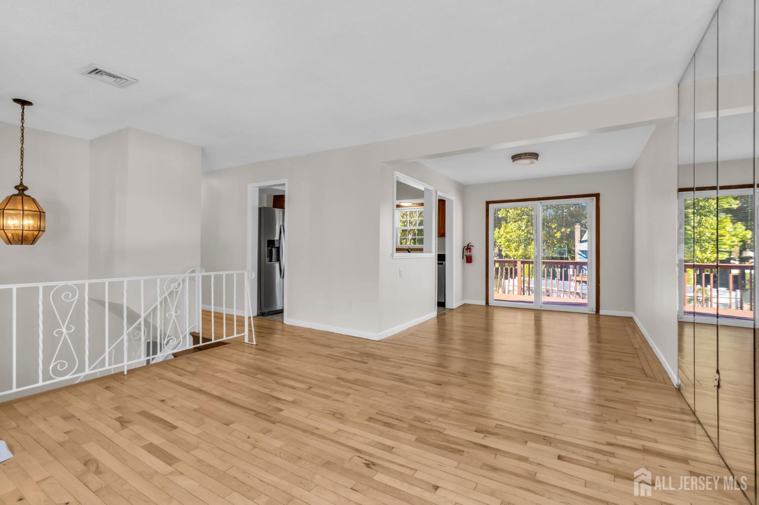 26 Nancy Lane Piscataway NJ 08854