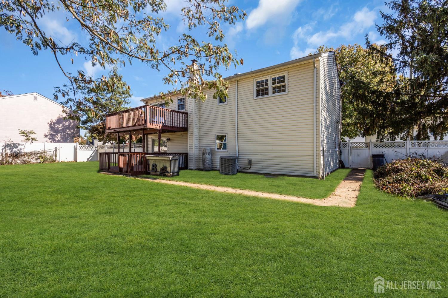 26 Nancy Lane Piscataway NJ 08854