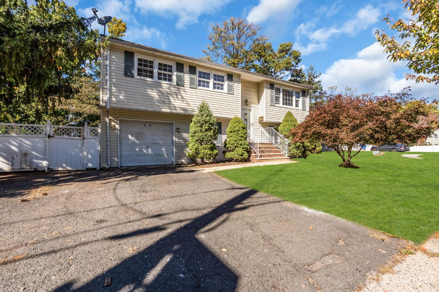 26 Nancy Lane Piscataway NJ 08854