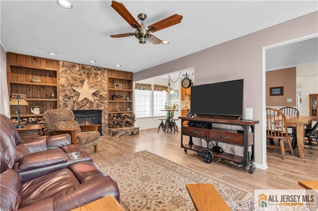 13 Betsy Ross Drive Monroe NJ 08831